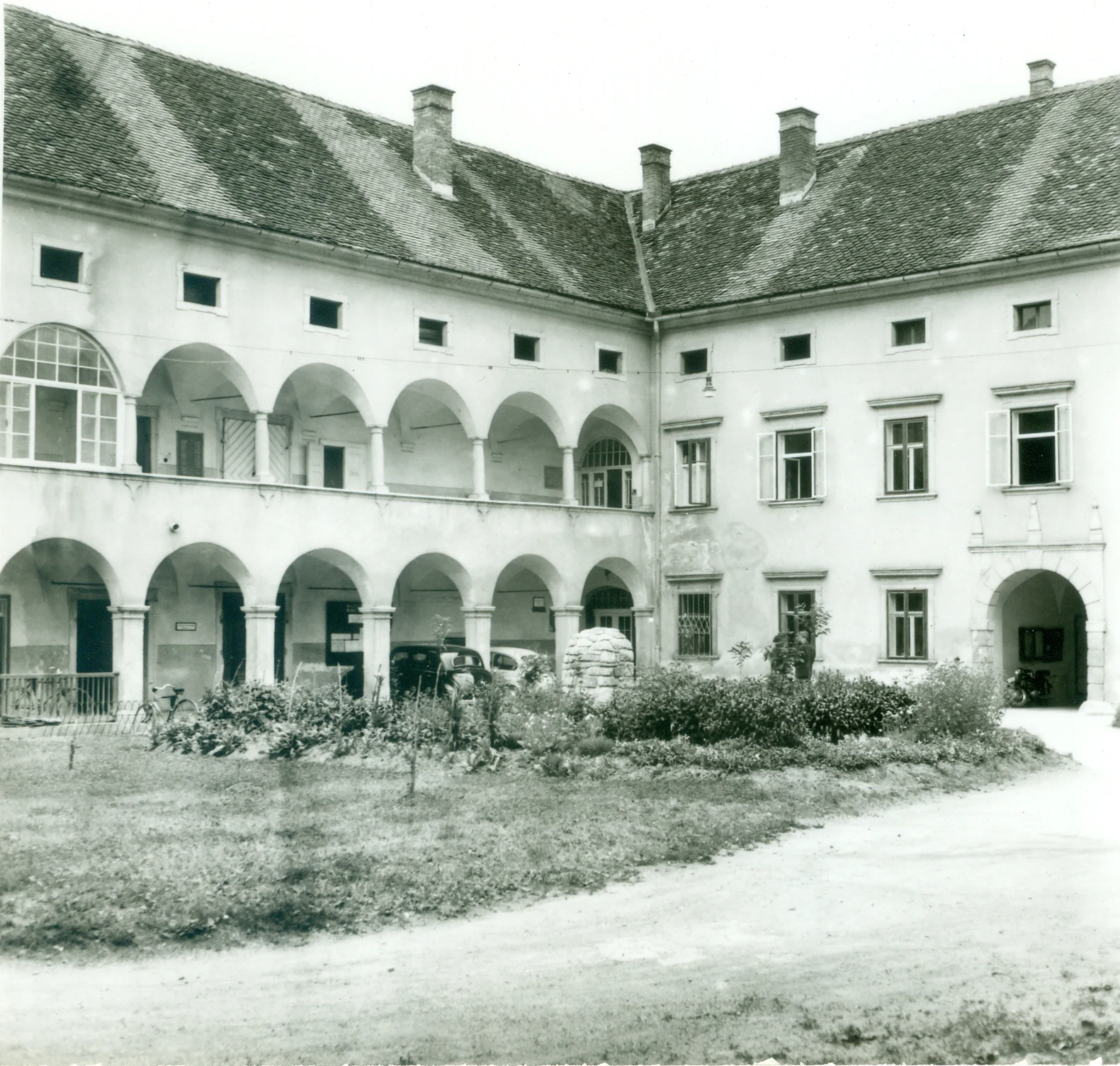 Lilie-Herrenhaus damals