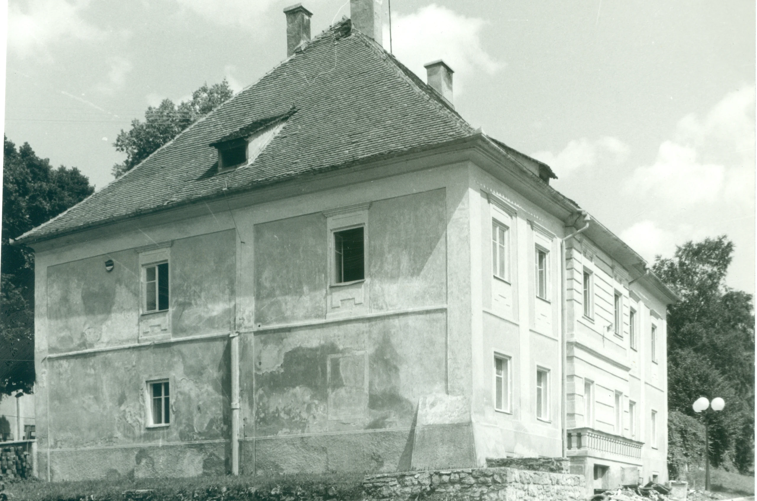 Weichselbergerjev dvorec nekoč